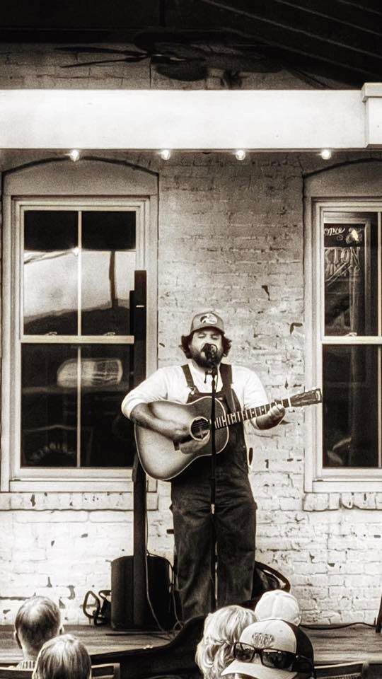 Live Music: Matt Palmieri